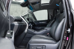 Toyota Vellfire 2.5 V MNC 2020 [HDCF]