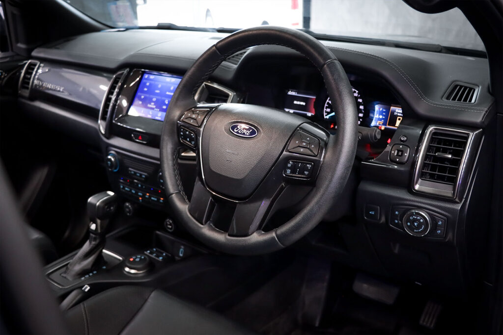 Ford Everest 2.0 Titanium Plus 4WD MNC 2022 [DDIJ]