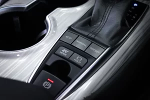 Toyota Camry 2.5 Hybrd Premium 2020 [DFDJ]