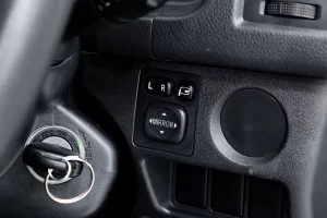 Toyota Ventury 3.0 G MNC 2019 [IEID]