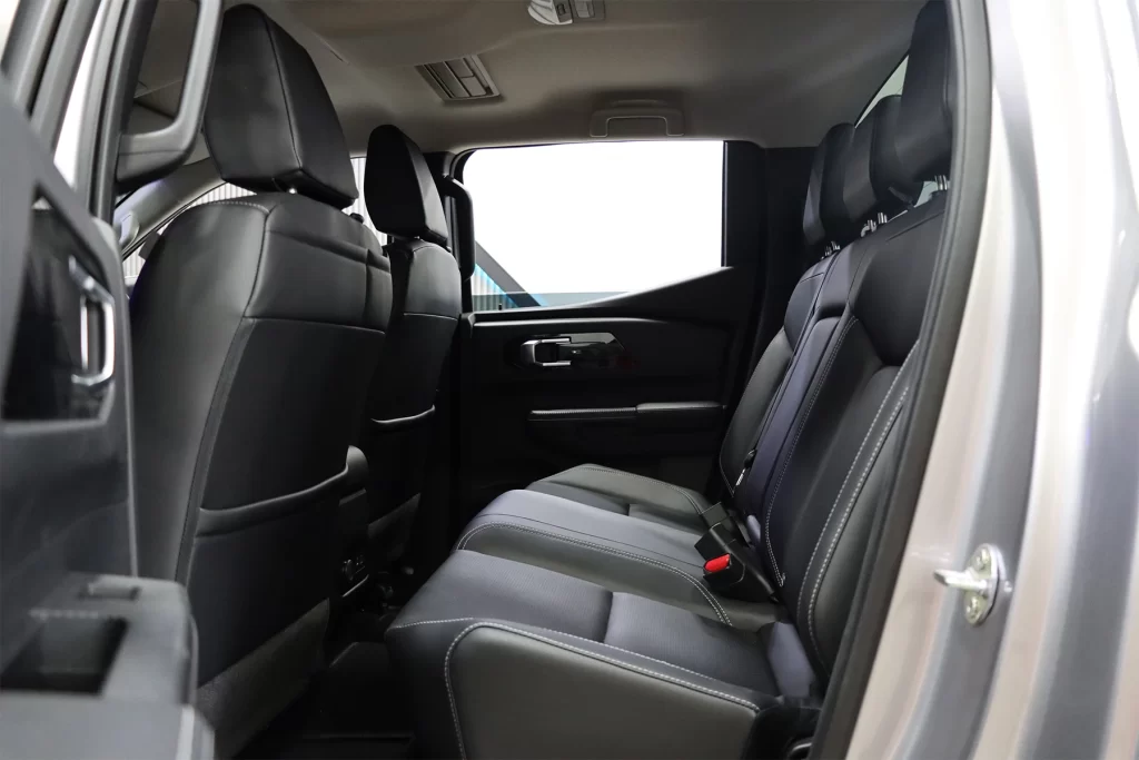Mitsubishi Triton 2.4 Double Cab Ultra Plus 2WD 2024 [GFHF]