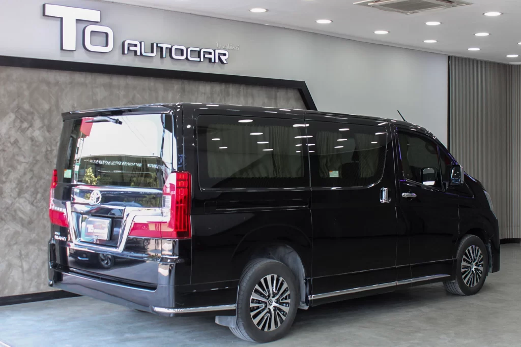 Toyota Majesty 2.8 Standard 2021 [HDIF]