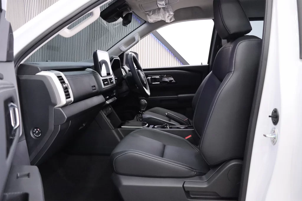 Mitsubishi Triton 2.4 Mega Cab Prime Plus 2025 [AIGA]