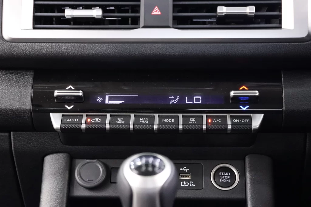 Mitsubishi Triton 2.4 Mega Cab Prime Plus 2025 [AIGA]
