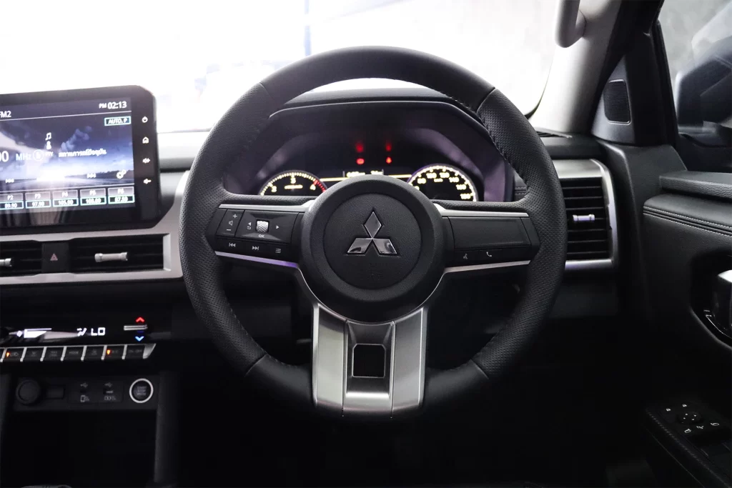 Mitsubishi Triton 2.4 Mega Cab Prime Plus 2025 [BJDA]