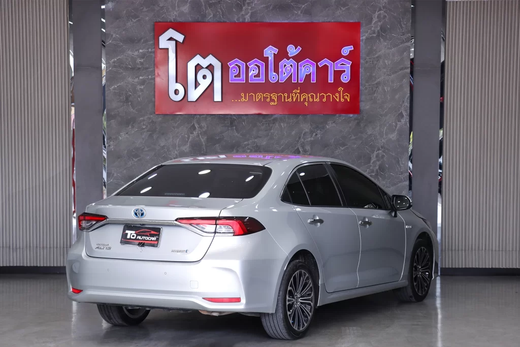 Toyota Altis 1.8 Hybrid High 2019 [IAJA]