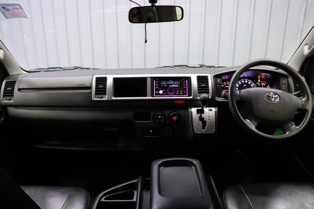 Toyota Ventury 3.0 G MNC 2019 [FAFC]