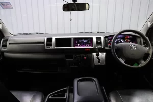 Toyota Ventury 3.0 G MNC 2019 [FAFC]