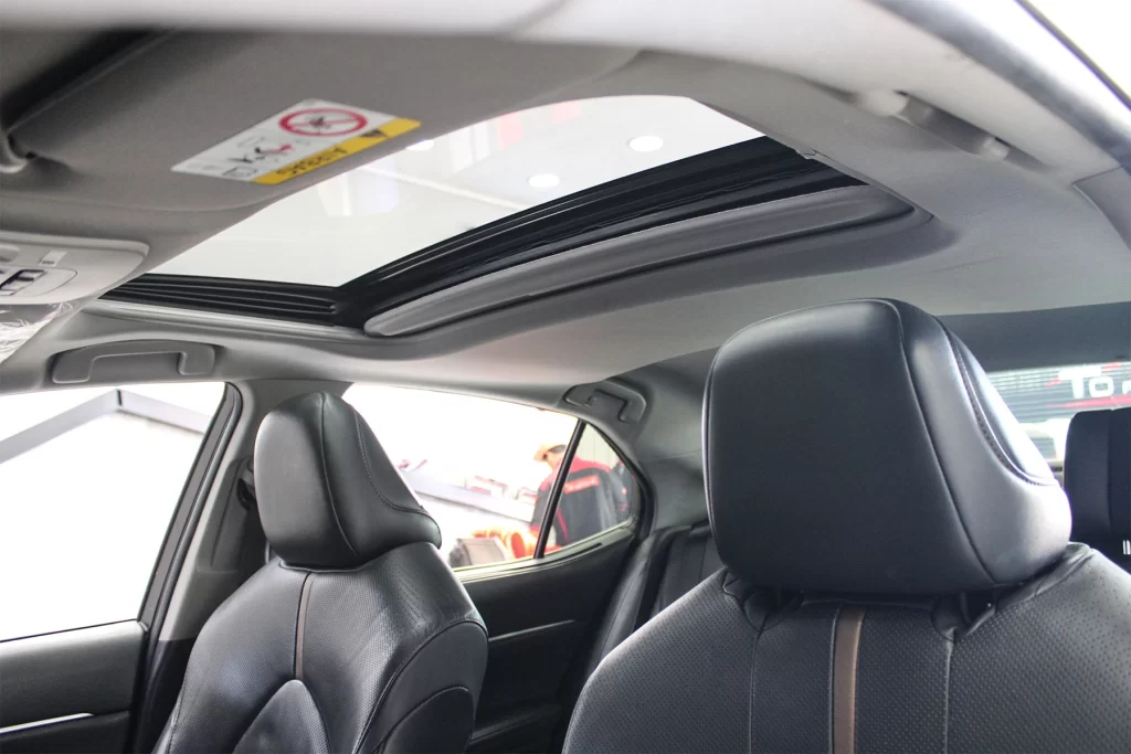 Toyota Camry 2.5 Hybrid Premium 2020 [DJAJ]