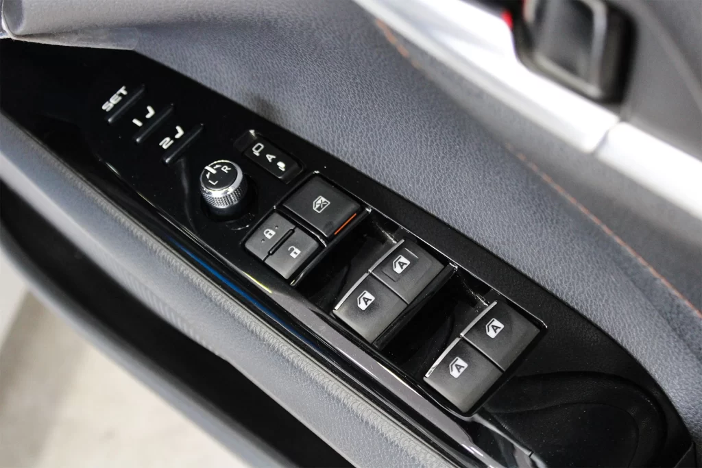 Toyota Camry 2.5 Hybrid Premium 2020 [DJAJ]