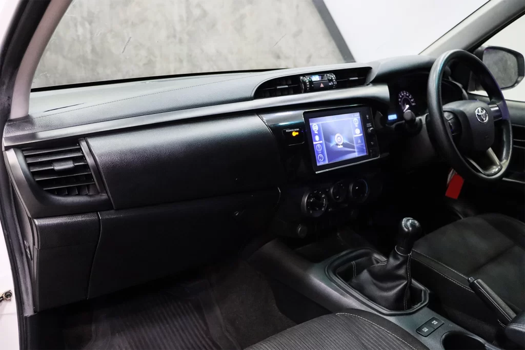 Toyota Revo 2.4 Entry Double Cab Z Edition 2021 [FDIC]