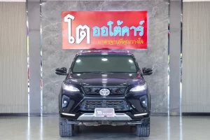 Toyota Fortuner 2.4 Legender 4WD 2021 [ACFJ]