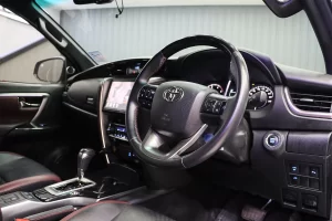 Toyota Fortuner 2.4 Legender 4WD 2021 [ACFJ]