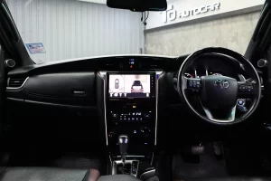 Toyota Fortuner 2.4 Legender 4WD 2021 [ACFJ]