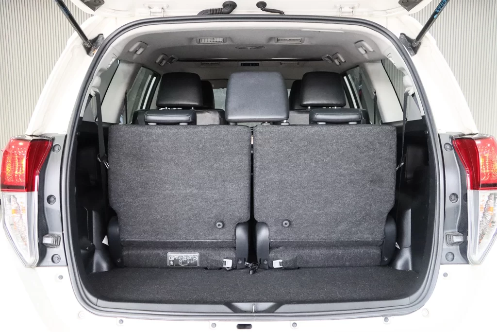 Toyota Innova 2.8 Crysta Premium MNC 2021 [BDAD]