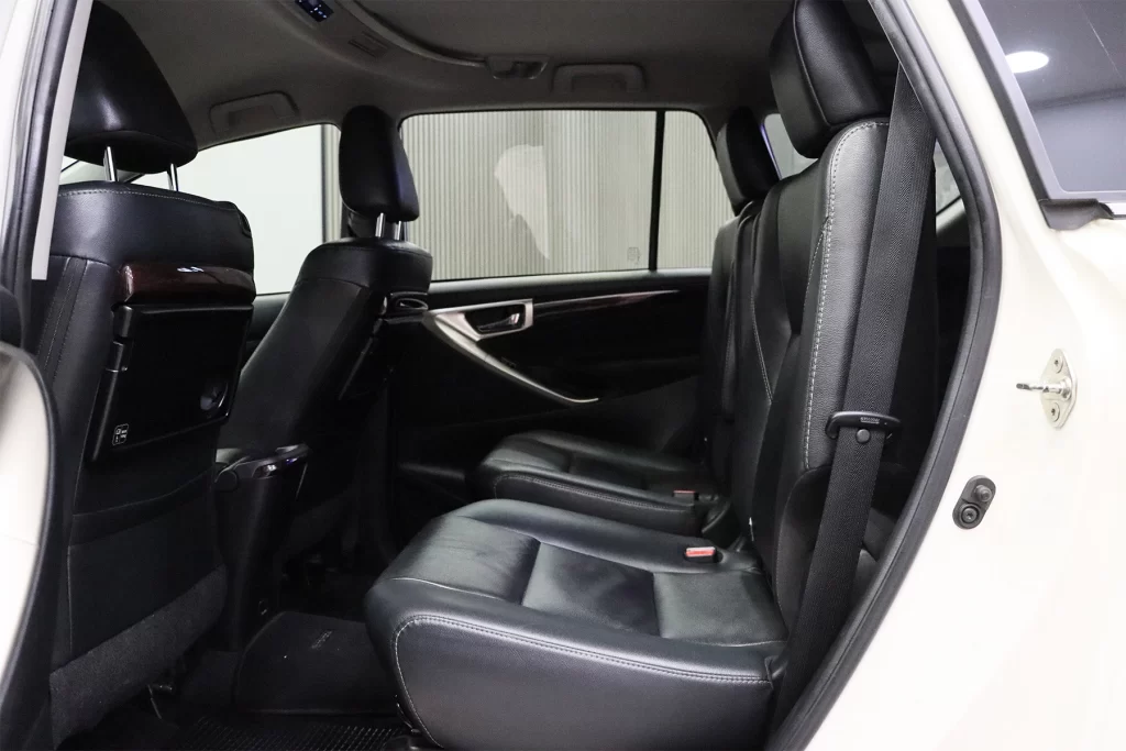 Toyota Innova 2.8 Crysta Premium MNC 2021 [BDAD]