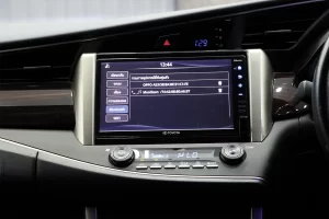 Toyota Innova 2.8 Crysta Premium MNC 2021 [BDAD]