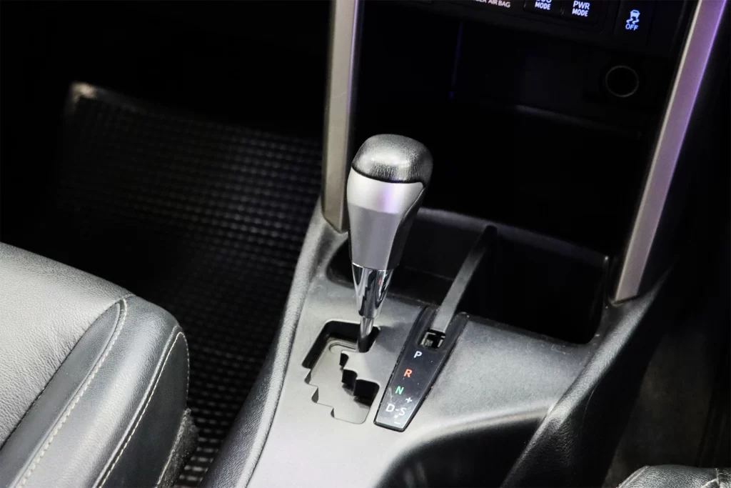 Toyota Innova 2.8 Crysta Premium MNC 2021 [BDAD]