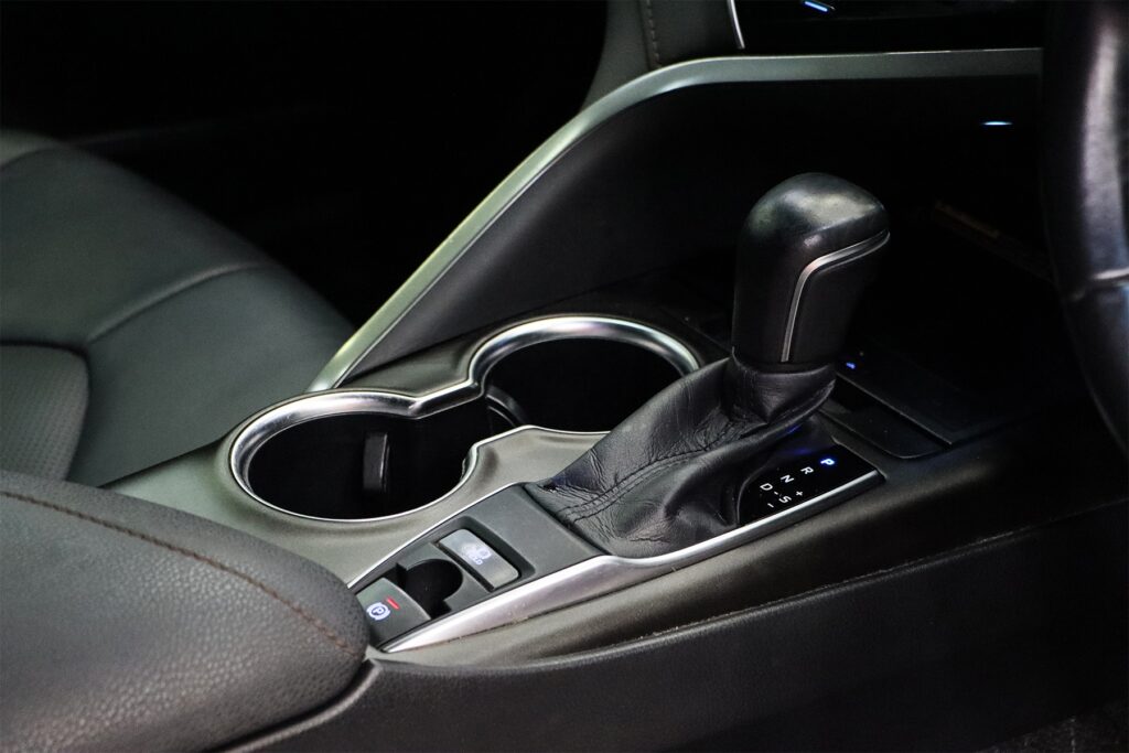 Toyota Camry 2.5 Sport MNC 2022 [HABA]