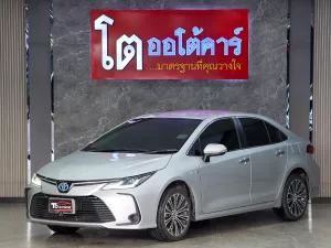 Toyota Altis 1.8 Hybrid Premium MNC 2022 [EFJJ]