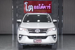 Toyota Fortuner 2.4 V 2WD MNC 2018 [EDCC]