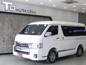 Toyota Ventury 3.0 G 2017 [CGBC]