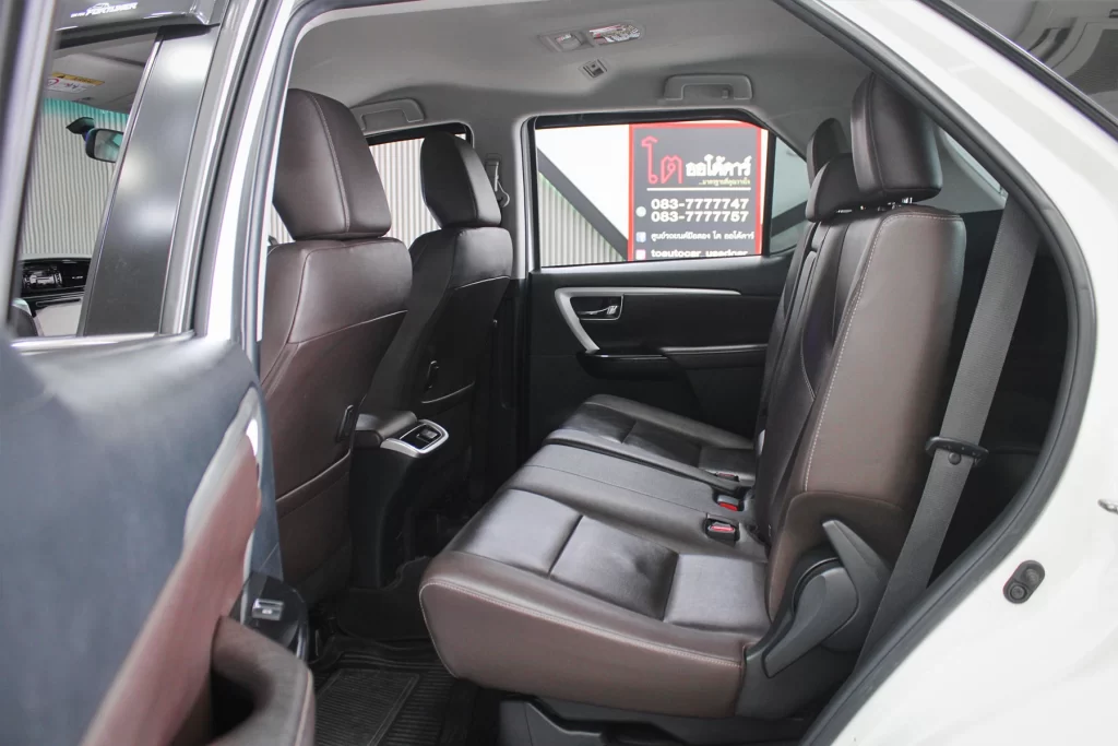 Toyota Fortuner 2.4 V 2WD MNC 2018 [EDCC]