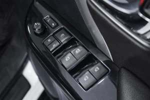 Toyota Fortuner 2.4 V 2WD MNC 2018 [EDCC]