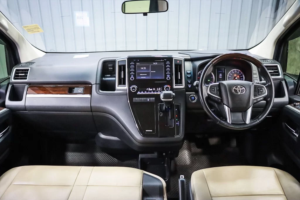 Toyota Majesty 2.8 Premium 2020 [FJGC]