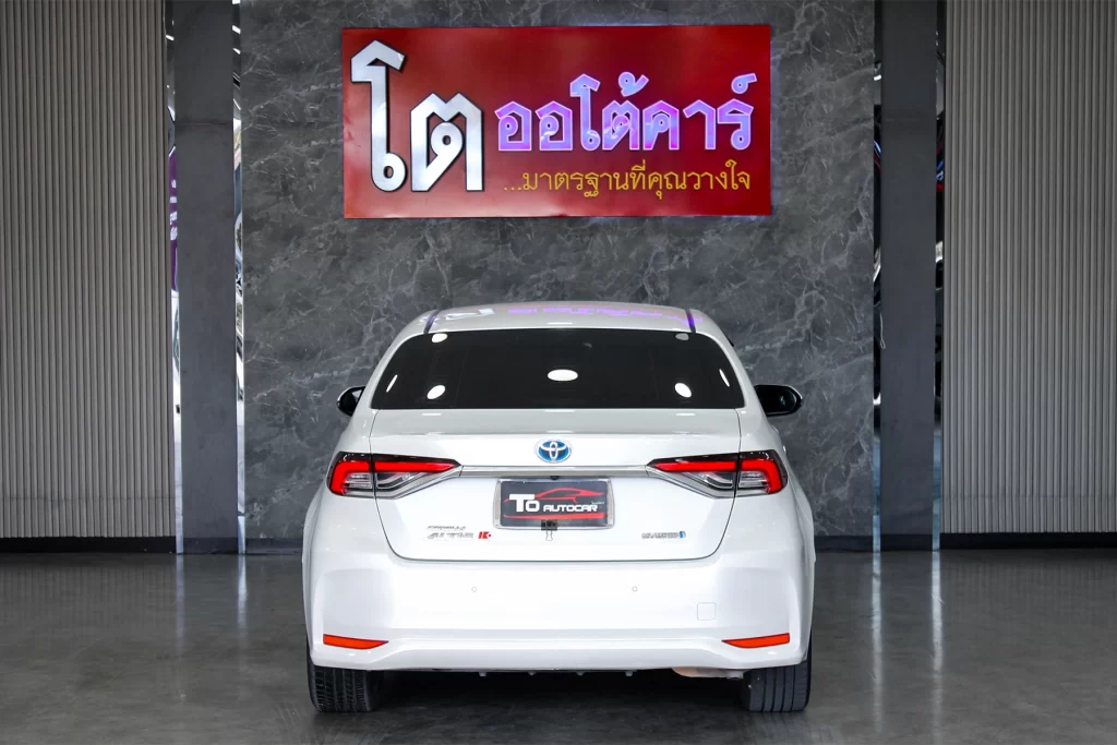 Toyota Altis 1.8 Hybrid Premium MNC 2022 [EAGH]