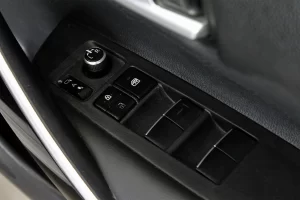 Toyota Altis 1.8 Hybrid Premium MNC 2022 [EAGH]