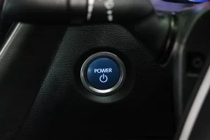 Toyota Altis 1.8 Hybrid Premium MNC 2022 [EAGH]