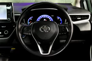 Toyota Altis 1.8 Hybrid Premium MNC 2022 [EAGH]