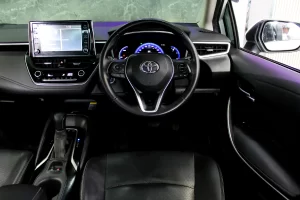 Toyota Altis 1.8 Hybrid Premium MNC 2022 [EAGH]