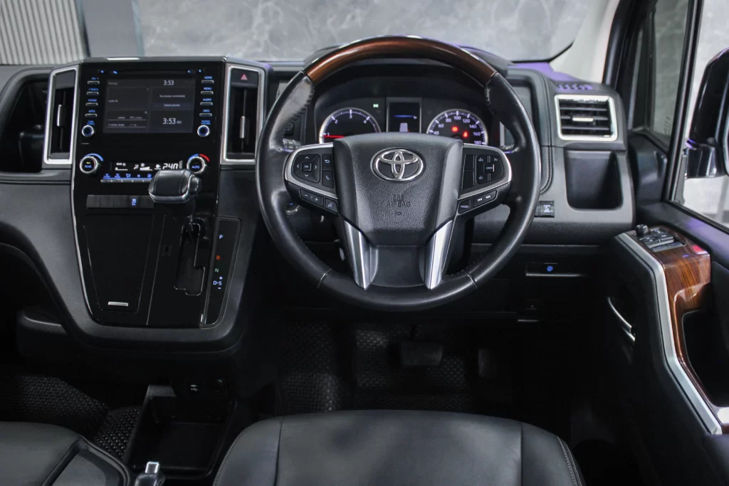 Toyota Majesty 2.8 Premium 2020 [CHJF]