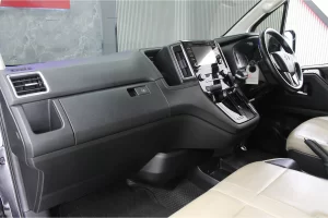 Toyota Majesty 2.8 Standard 2020 [GCGB]