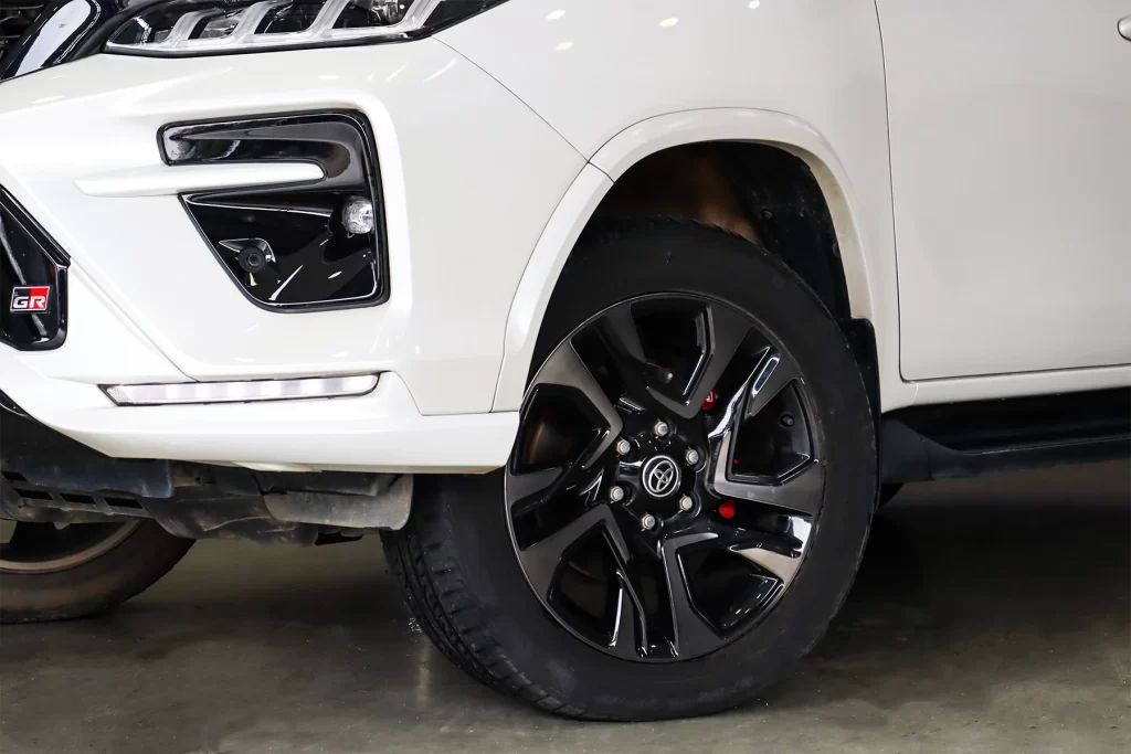 Toyota Fortuner 2.8 GR Sport 4WD 2023 [GHDB]