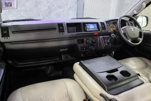 Toyota Commuter 3.0 D4D 2019 M/T [ICDG]