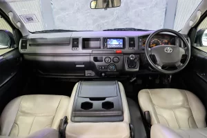 Toyota Commuter 3.0 D4D 2019 M/T [ICDG]