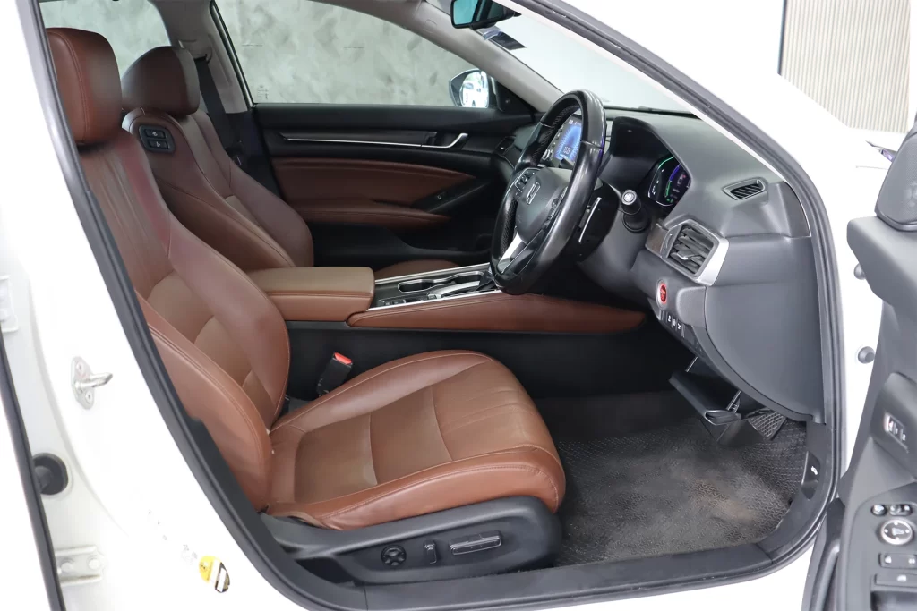 Honda Accord 2.0 E-HEV EL Plus 2022 [GGIF]