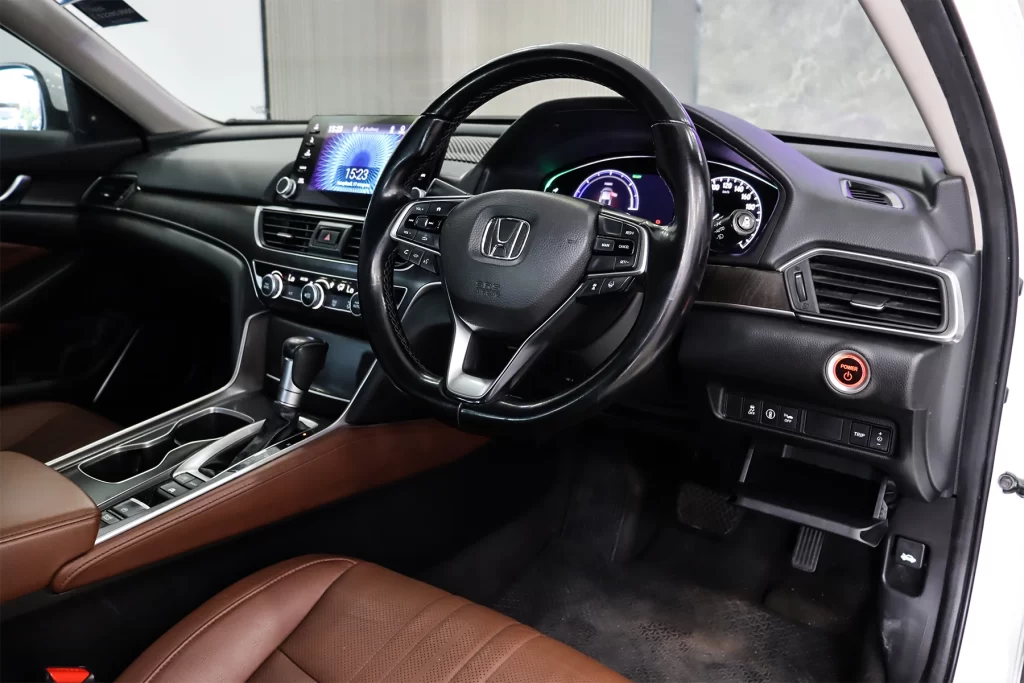Honda Accord 2.0 E-HEV EL Plus 2022 [GGIF]