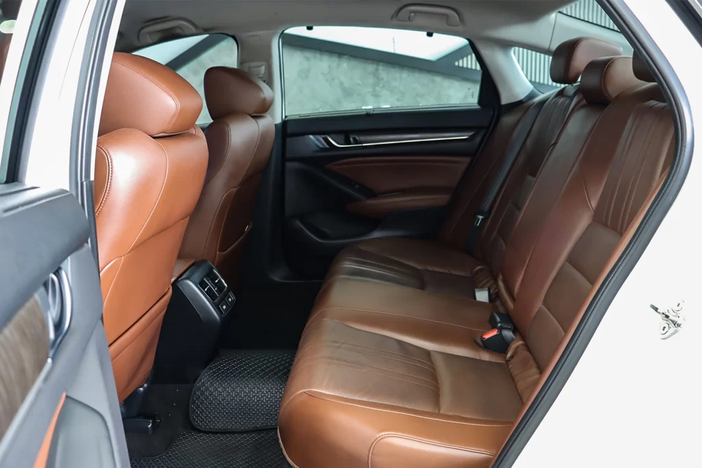 Honda Accord 2.0 E-HEV EL Plus 2022 [GGIF]