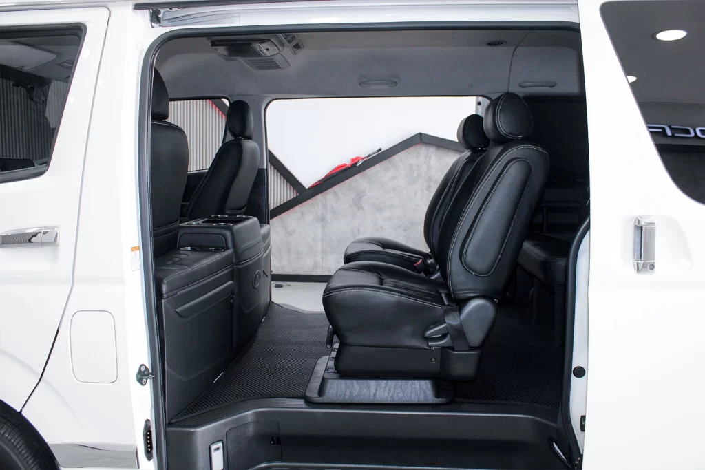 Toyota Ventury 3.0 G MNC 2019 [FDFF]