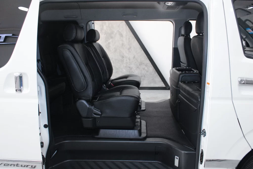 Toyota Ventury 3.0 G MNC 2019 [FDFF]