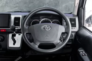 Toyota Ventury 3.0 G MNC 2019 [FDFF]
