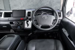 Toyota Ventury 3.0 G MNC 2019 [FDFF]