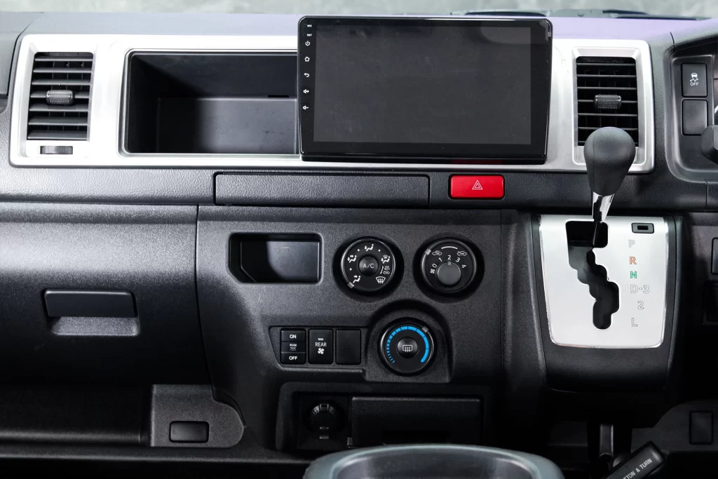 Toyota Ventury 3.0 G MNC 2019 [FDFF]