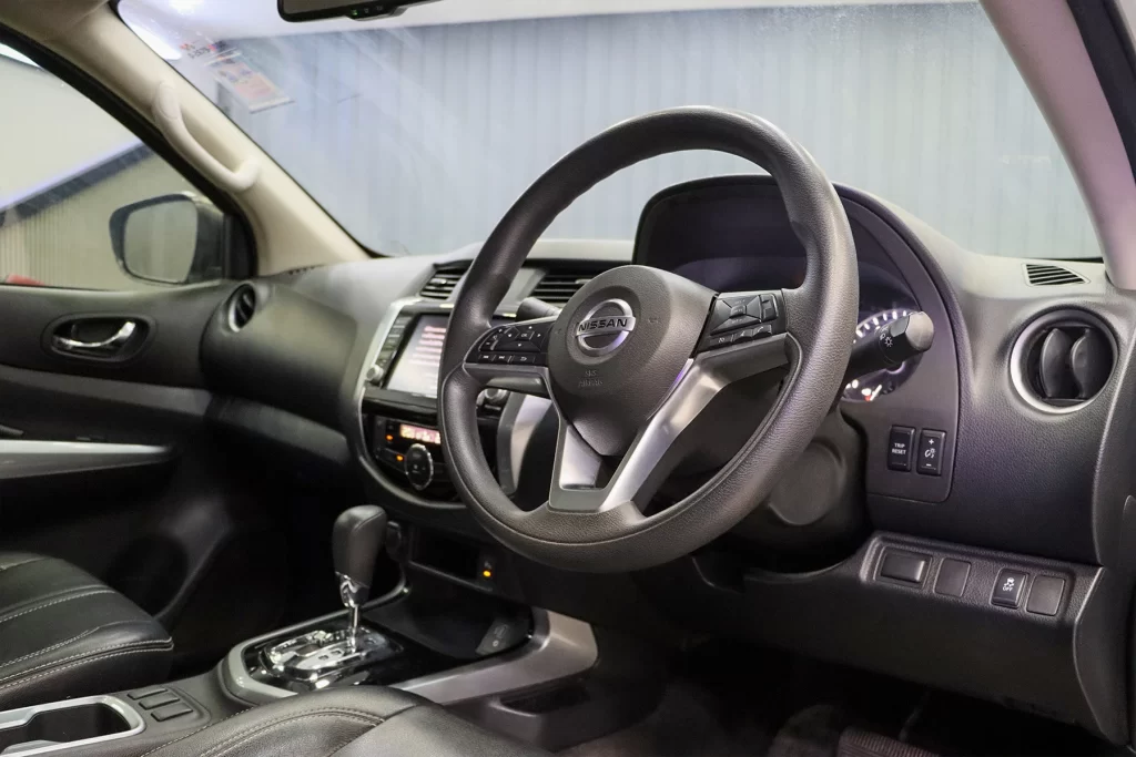 Nissan Navara 2.3 E Double Cab 2WD 2021 [EAJJ]