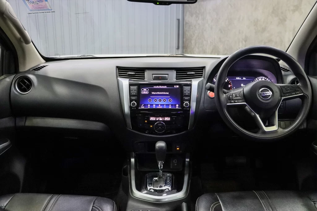 Nissan Navara 2.3 E Double Cab 2WD 2021 [EAJJ]