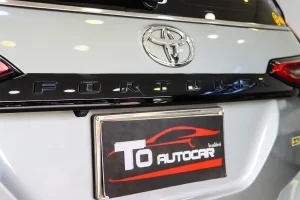 Toyota Fortuner 2.4 Leader 4WD 2023 [DIAB]